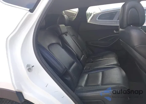 2013 Hyundai Santa Fe Sport 2.0T z USA, uszkodzony, nr VIN 5XYZU3LA8DG118864